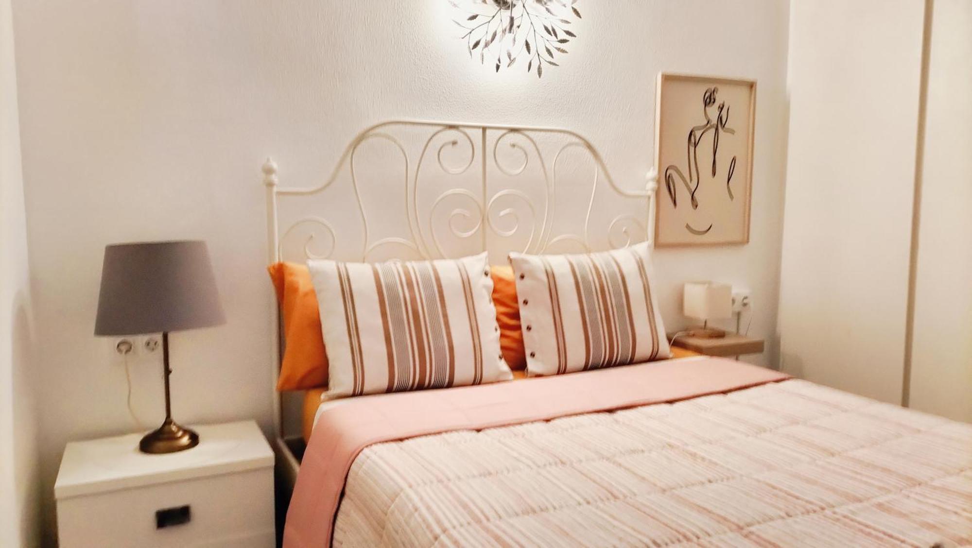 Bonito Apartamento De Dos Dormitorios En El Centro Y Calle San Miguel Τορρεμολίνος Εξωτερικό φωτογραφία